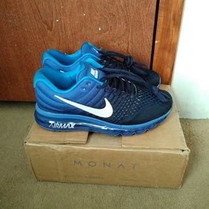 Nike air max size 7
